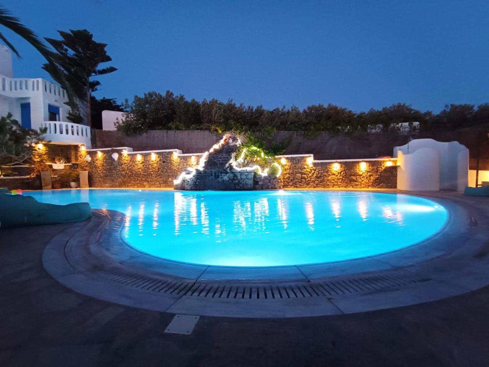 Mykonian Iros Suites & Villas Mykonos Town Exterior foto